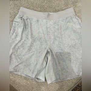 Men’s Lulu Lemon THE short